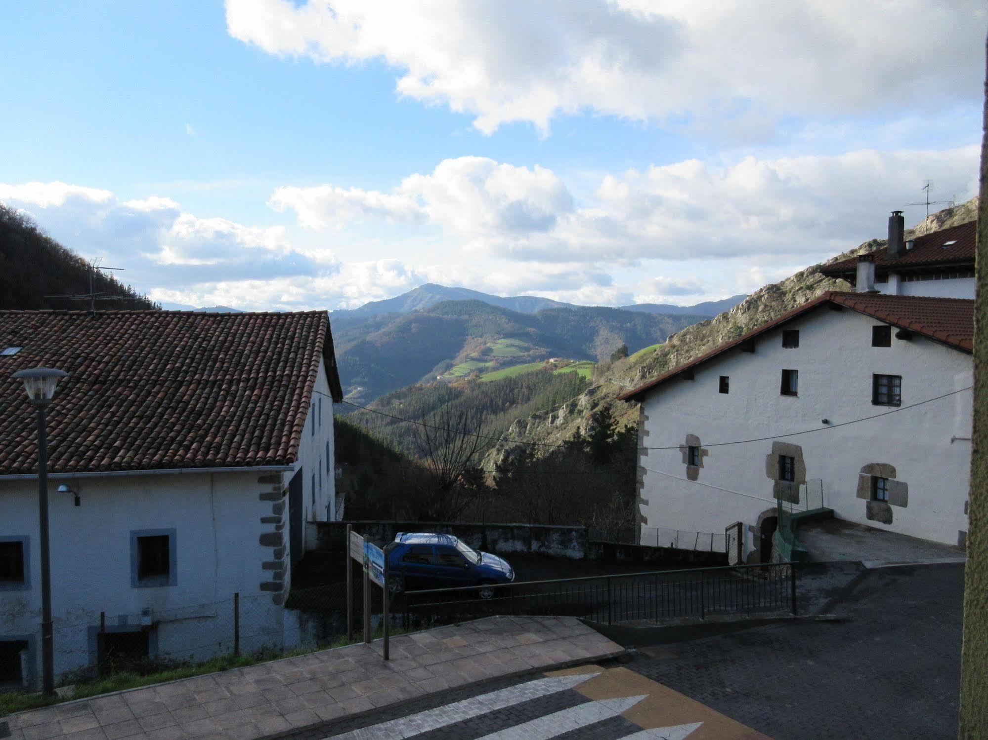 Beizamako Aterpetxea - Albergue Turistico De Beizama Exterior photo